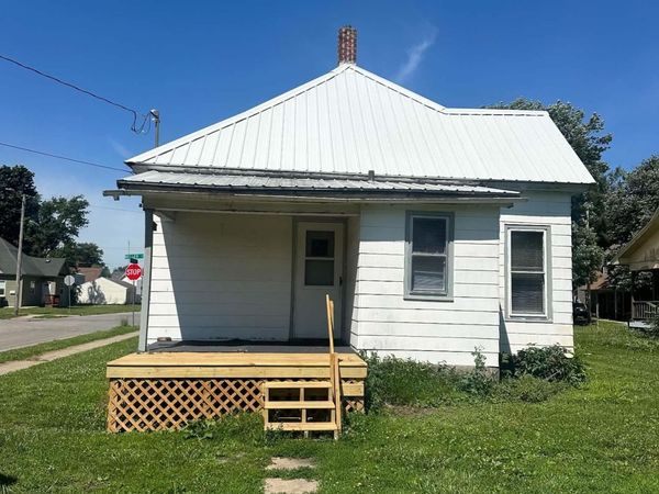 402 N Weller, Ottumwa, IA 52501