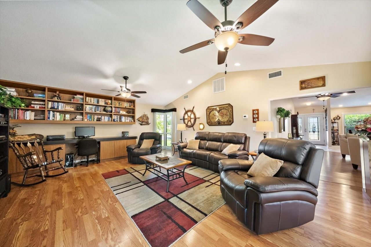 4352 Kingston Loop, Sarasota, FL 34238 Photo