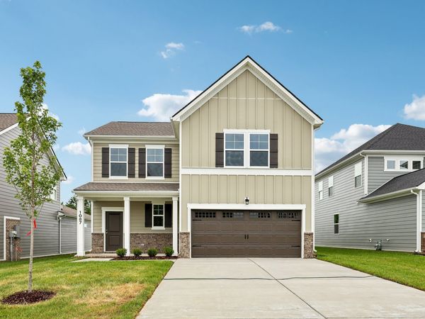 1087 Large Poppy Dr , La Vergne, TN 37086