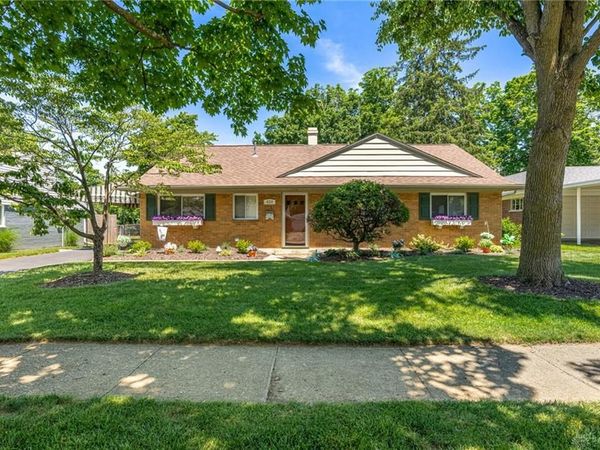 639 Brookfield Road, Kettering, OH 45429