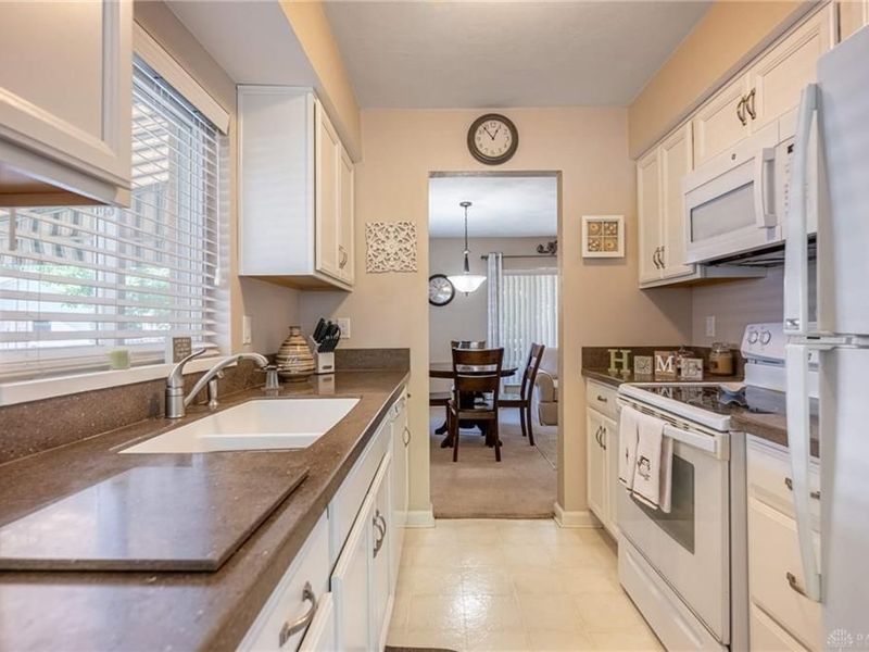 639 Brookfield Road, Kettering, OH 45429 Photo 10