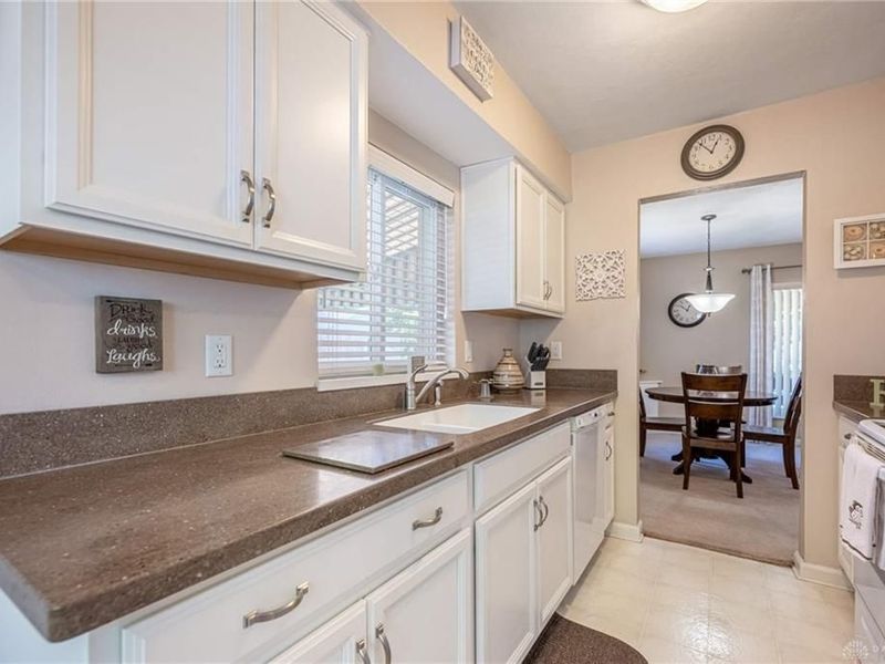 639 Brookfield Road, Kettering, OH 45429 Photo 9