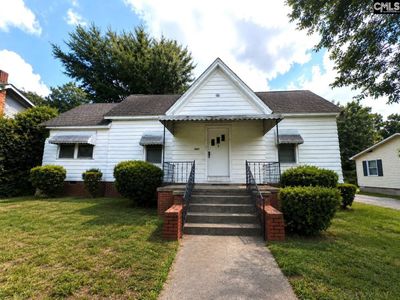 2007 Nance Street , Newberry, SC 29108