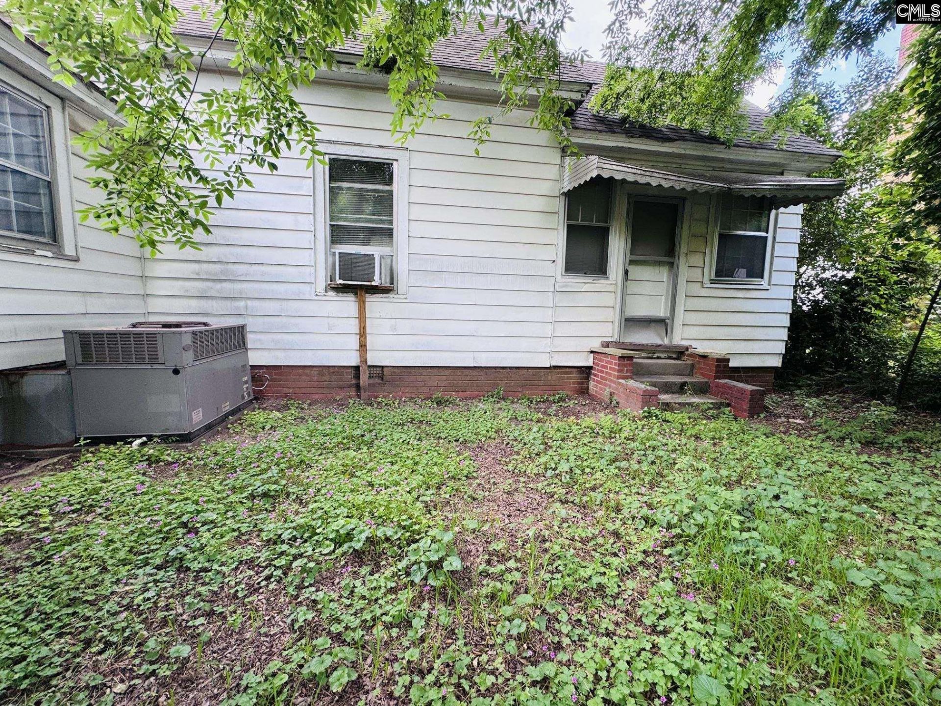 2007 Nance Street  Photo 8