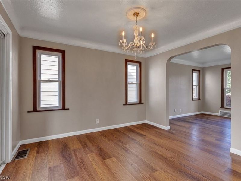 4107 Torrington Avenue , Parma, OH 44134 Photo 16