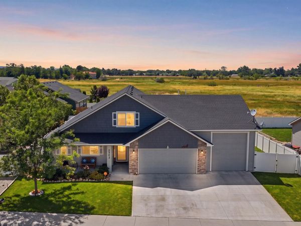 2502 Duchess Trl, Emmett, ID 83617