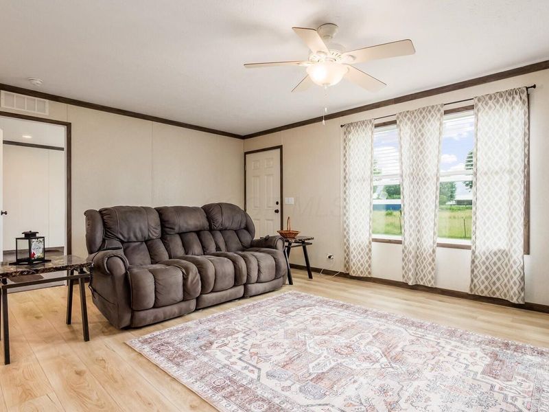 400 N Vernon Avenue, Newark, OH 43055 Photo 7