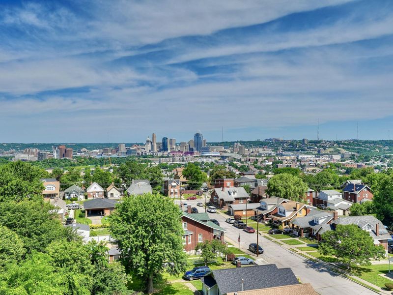 22 Tower Drive, Newport, KY 41071 Photo 6