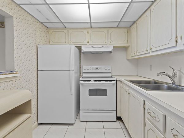270 Farnham L, Unit 270, Deerfield Beach, FL 33442