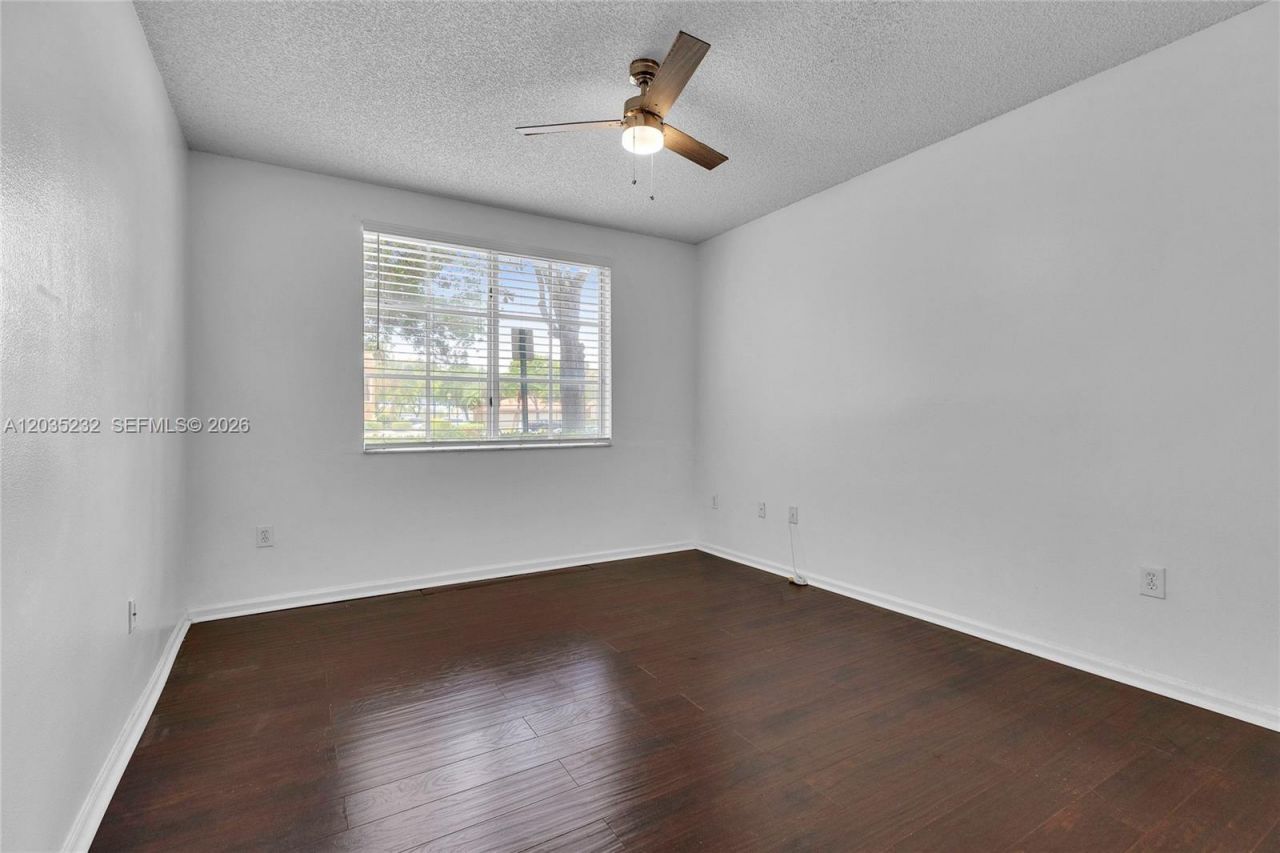 8000 N Nob Hill Rd , Unit 106, Tamarac, FL 33321 Photo