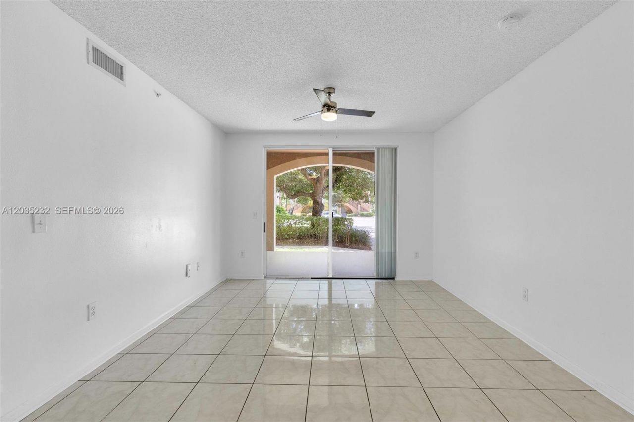 8000 N Nob Hill Rd , Unit 106, Tamarac, FL 33321 Photo