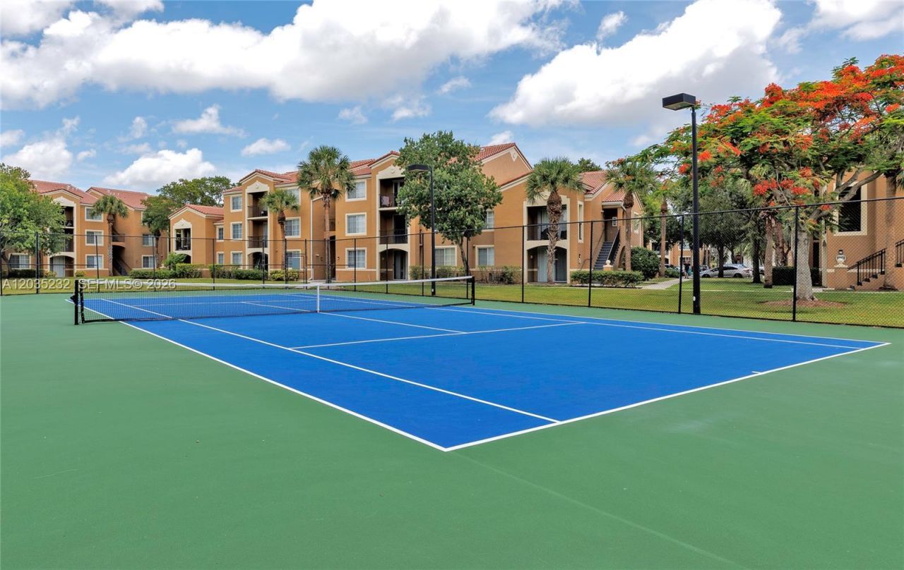 8000 N Nob Hill Rd , Unit 106, Tamarac, FL 33321 Photo