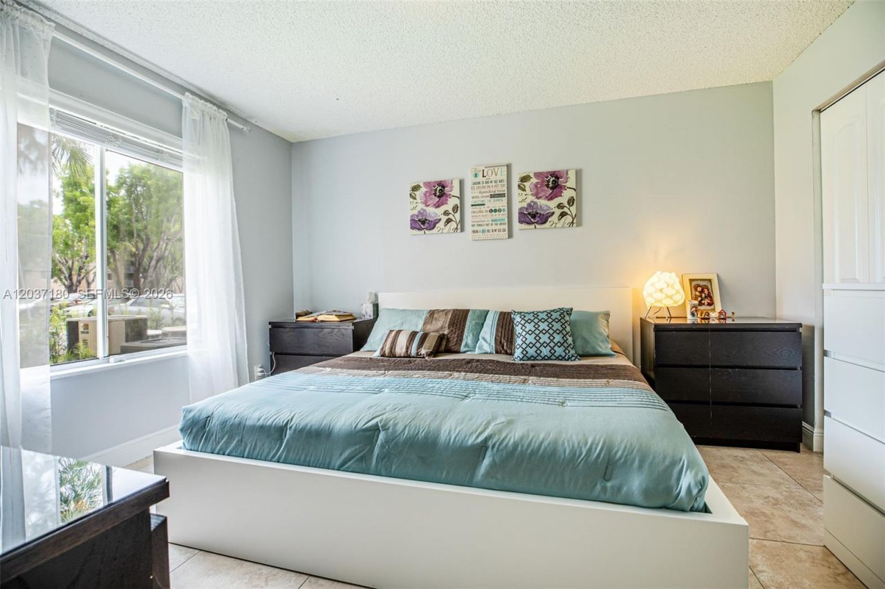 15780 SW 106th Ter , Unit 107, Miami, FL 33196 Photo