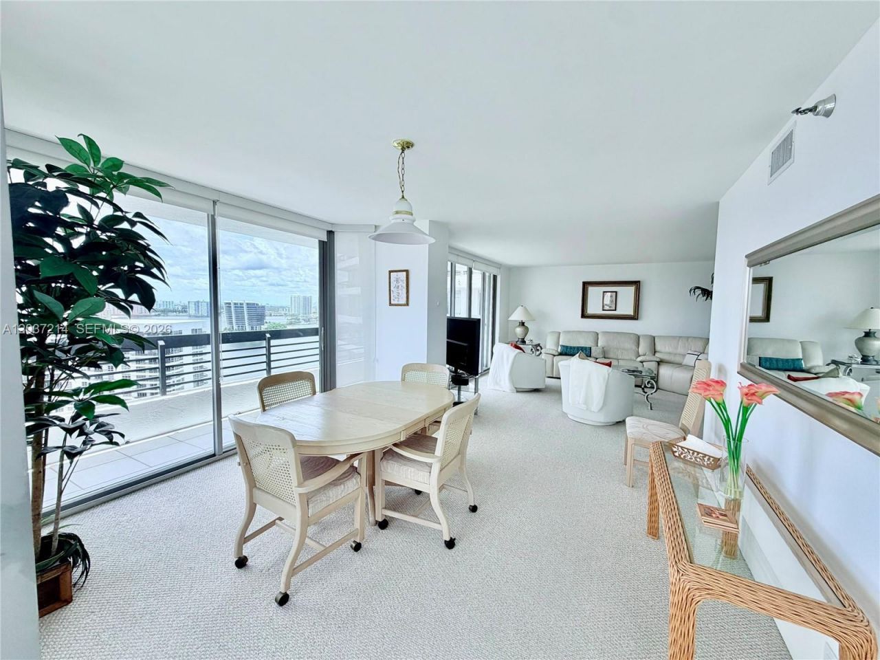 3500 Mystic Pointe Dr , Unit 2306, Aventura, FL 33180 Photo