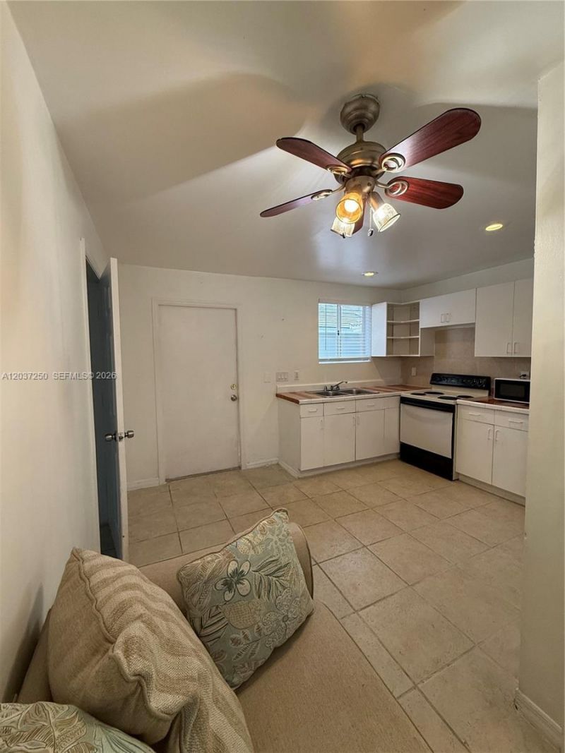 14770 SW 60th St , Miami, FL 33193 Photo