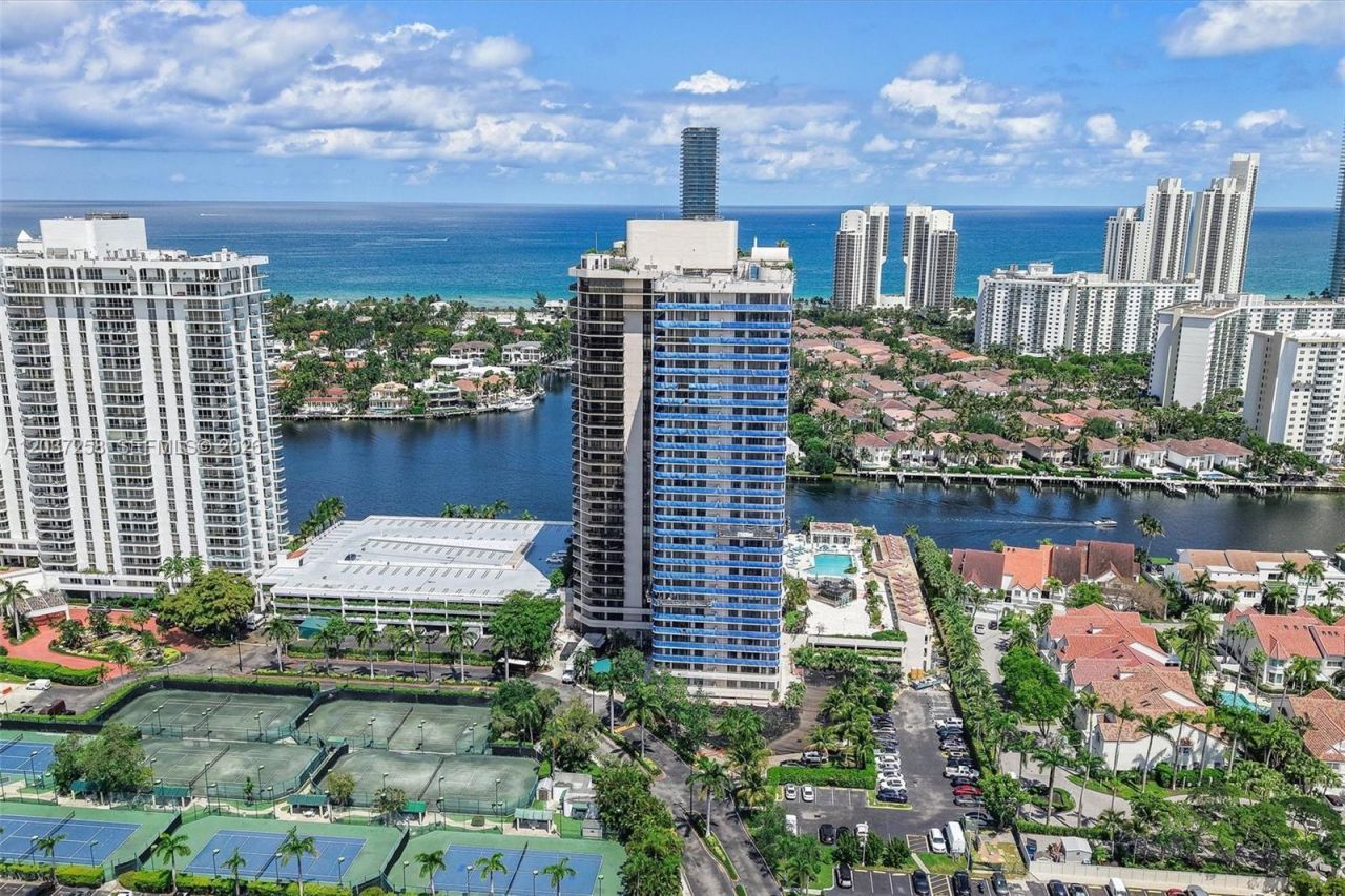 19667 Turnberry Way , Unit 7B, Aventura, FL 33180 Photo