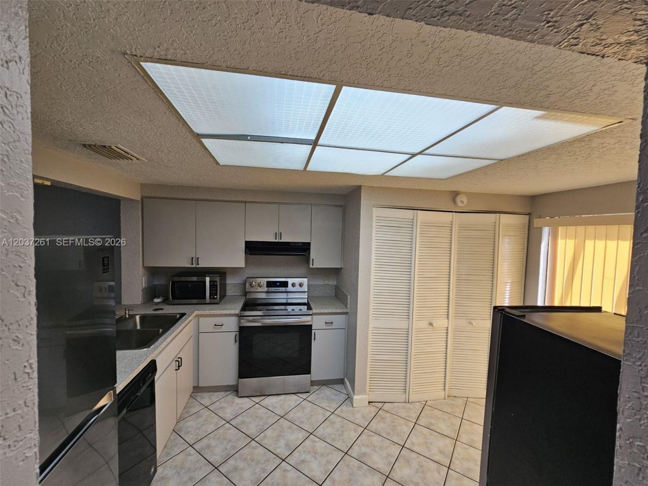 8837 NW 48th St, Unit ., Sunrise, FL 33351 Photo