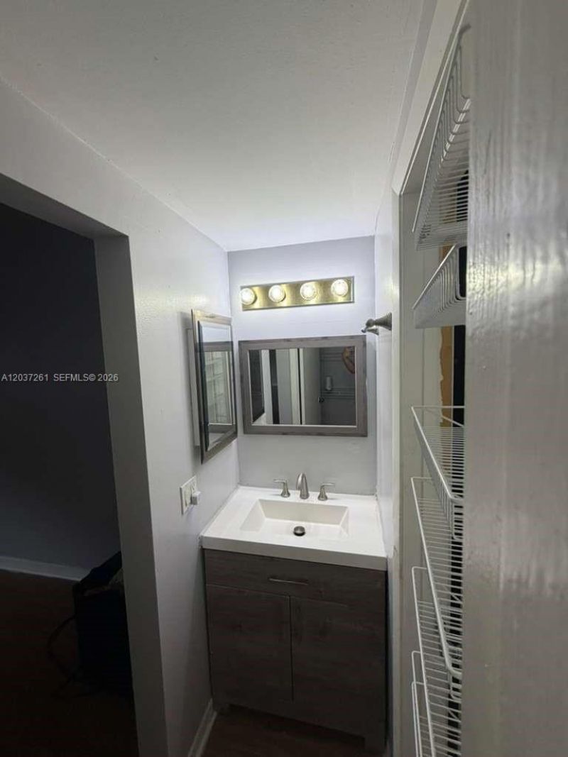 8837 NW 48th St, Unit ., Sunrise, FL 33351 Photo