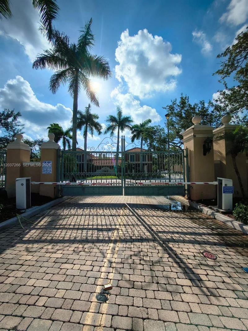 11771 Saint Andrews Pl , Unit 104, Wellington, FL 33414 Photo