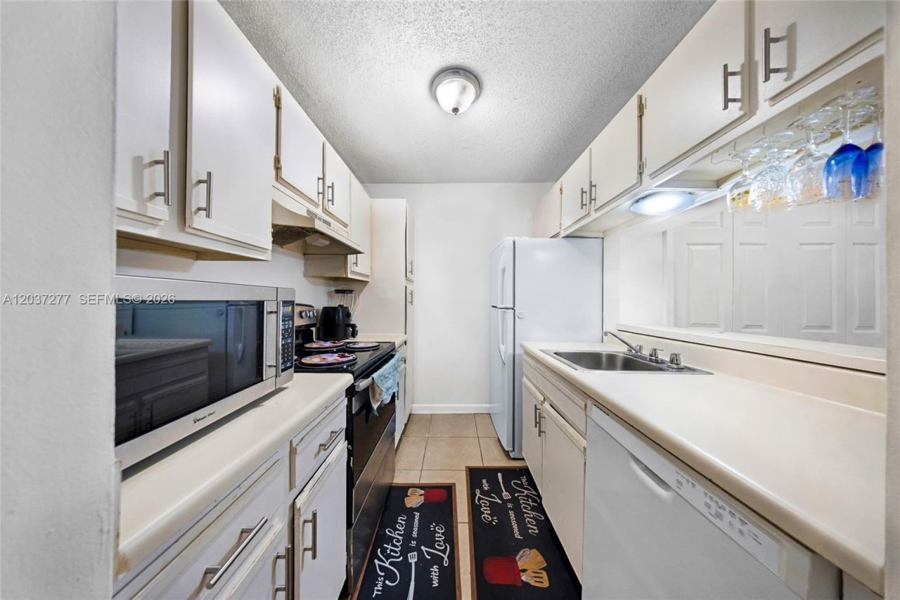 4381 W Mcnab Rd, Unit 20, Pompano Beach, FL 33069 Photo