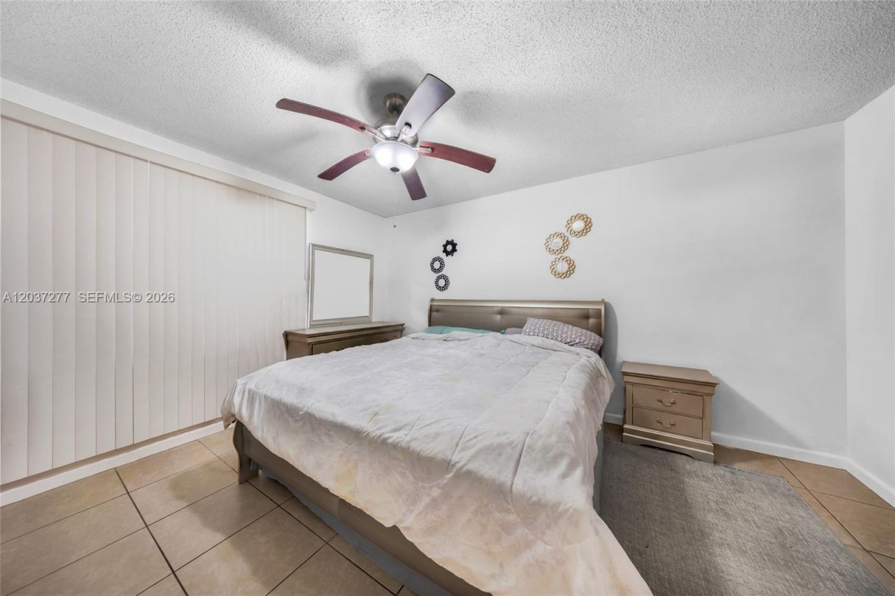 4381 W Mcnab Rd, Unit 20, Pompano Beach, FL 33069 Photo