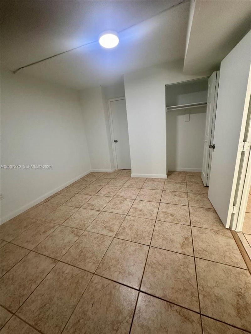 9360 Fontainebleau Blvd , Unit 309, Miami, FL 33172 Photo