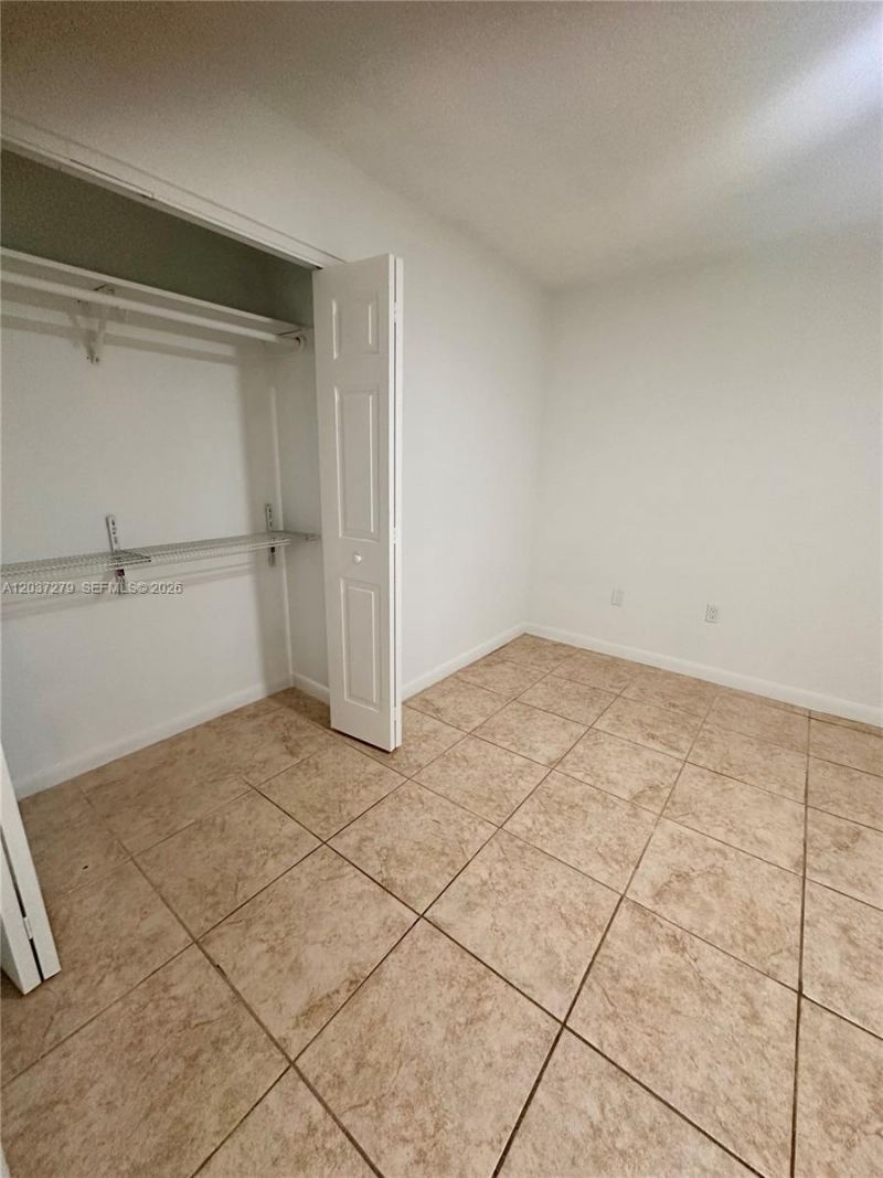 9360 Fontainebleau Blvd , Unit 309, Miami, FL 33172 Photo