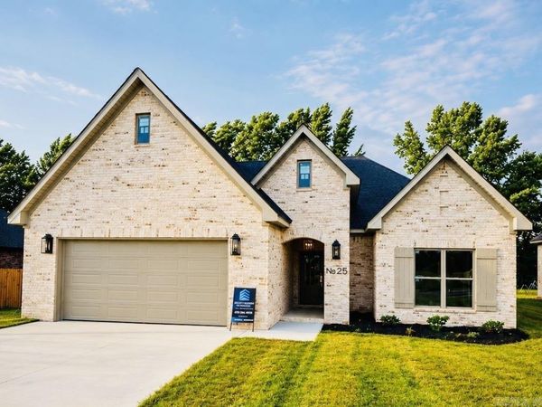 25 Libra Lane, Ward, AR 72176