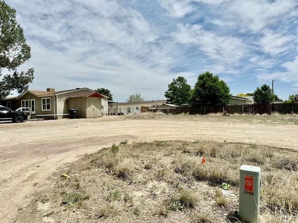 2310 Mountain Valley Court, Pueblo, CO 81003