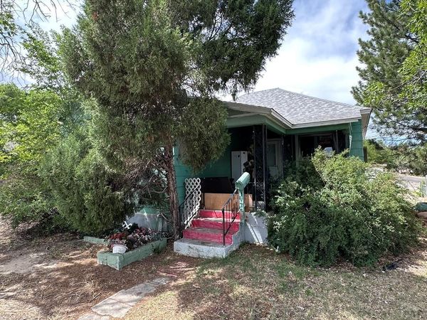 1437 E 4th St, Pueblo, CO 81001