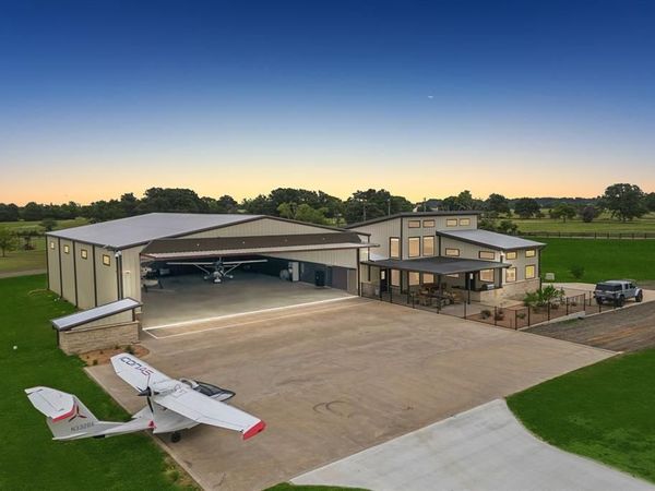 836 VZ County Road, Van, TX 75790