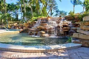 2658 Bolero Dr, Unit 9-2, Naples, FL 34109 Photo