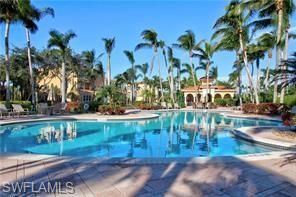 2658 Bolero Dr, Unit 9-2, Naples, FL 34109 Photo