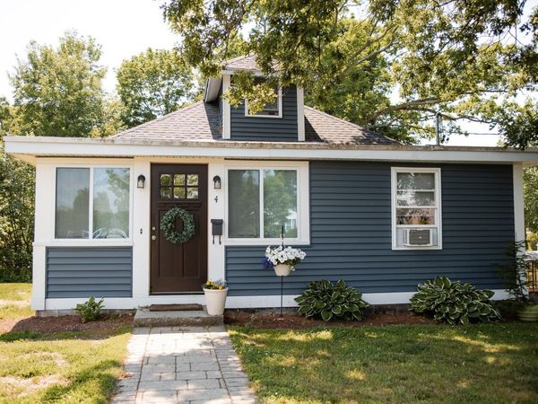 4 Troy Street, Nashua, NH 03064