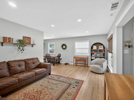 6051 40th Ave, Sacramento, CA 95824 Photo