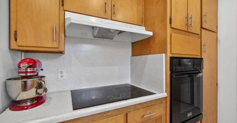 6051 40th Ave, Sacramento, CA 95824 Photo
