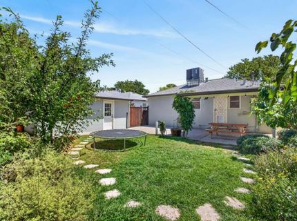 6051 40th Ave, Sacramento, CA 95824 Photo
