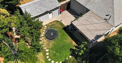 6051 40th Ave, Sacramento, CA 95824 Photo