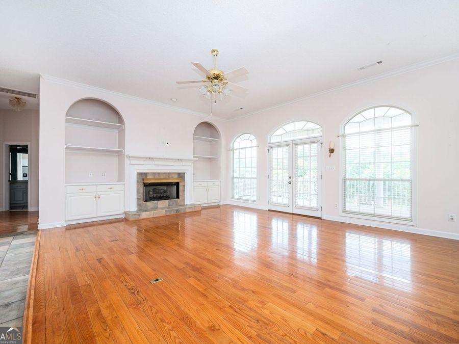 Property Image 64