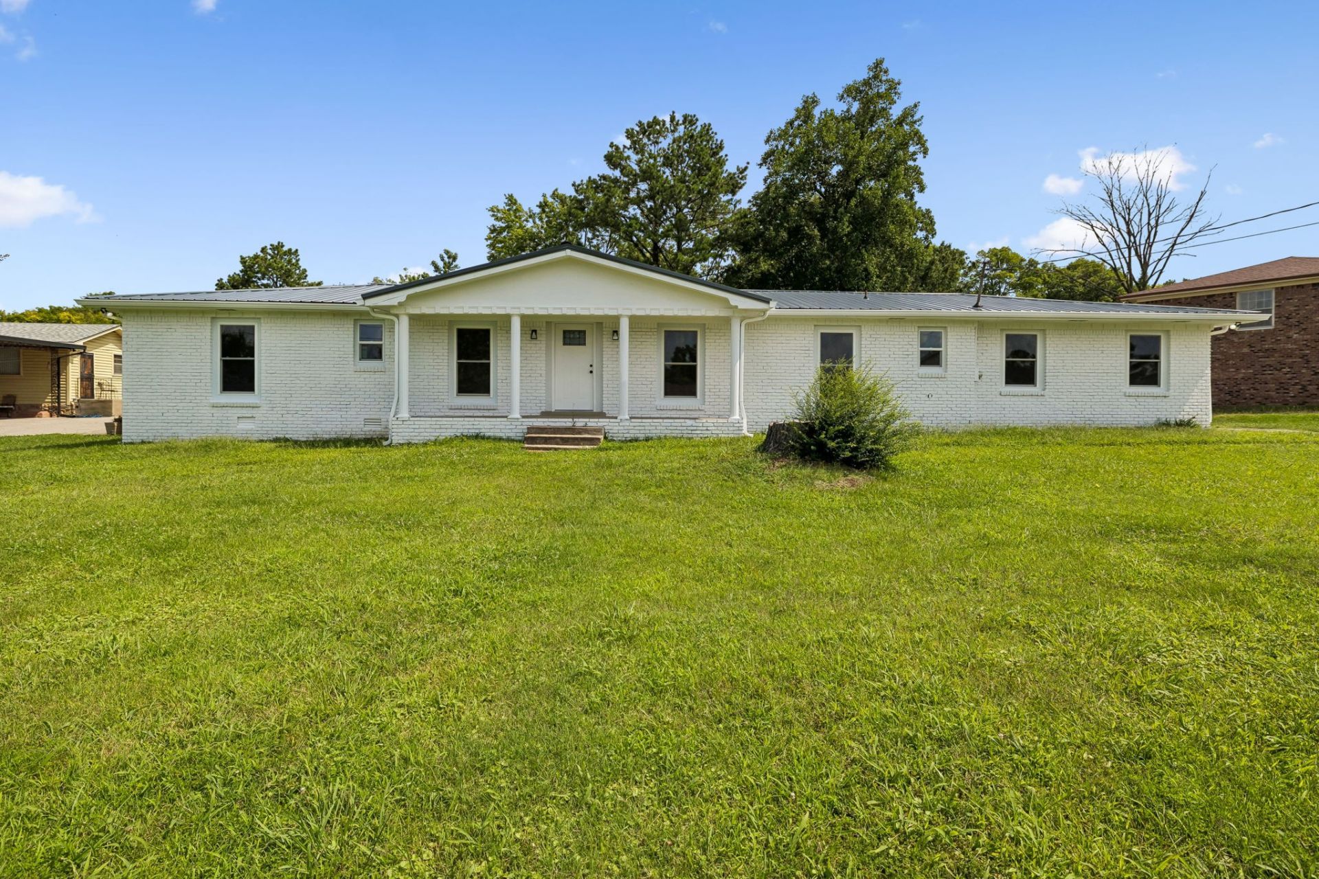 145 Southridge Dr, Nashville, TN 37207 Main Photo