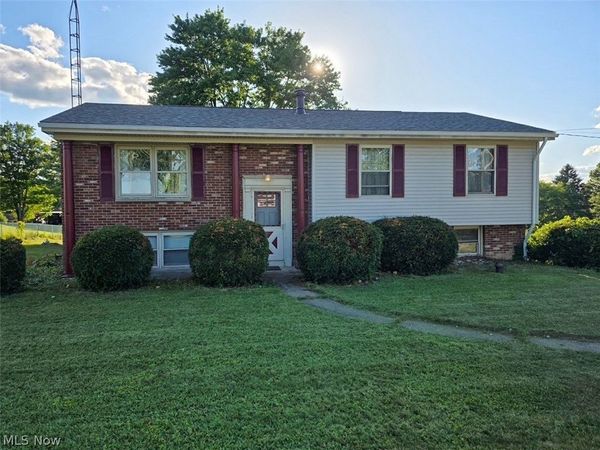 20371 Skyline Drive, Wellsville, OH 43968