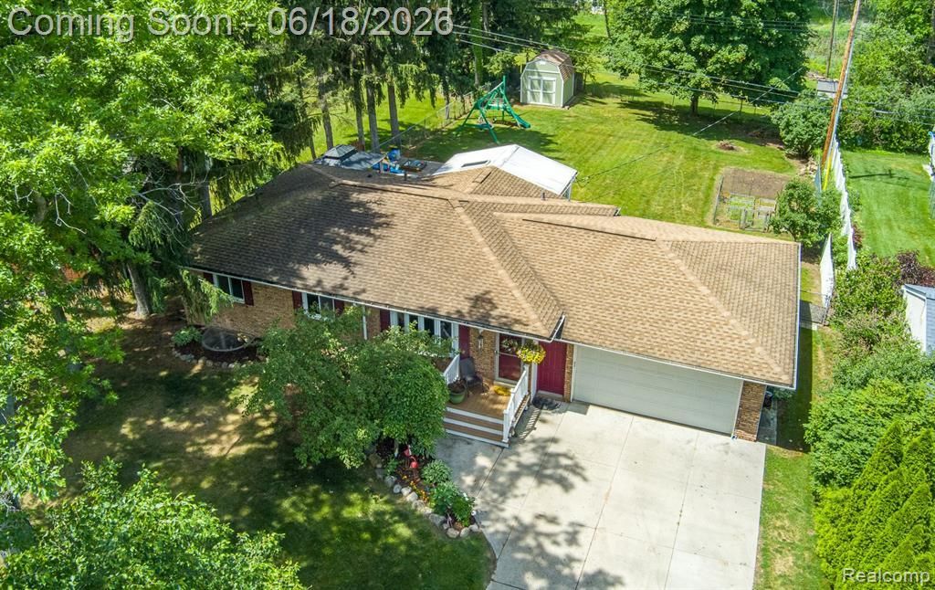 880 Joslyn Road, Orion Township, MI 48362 Main Photo