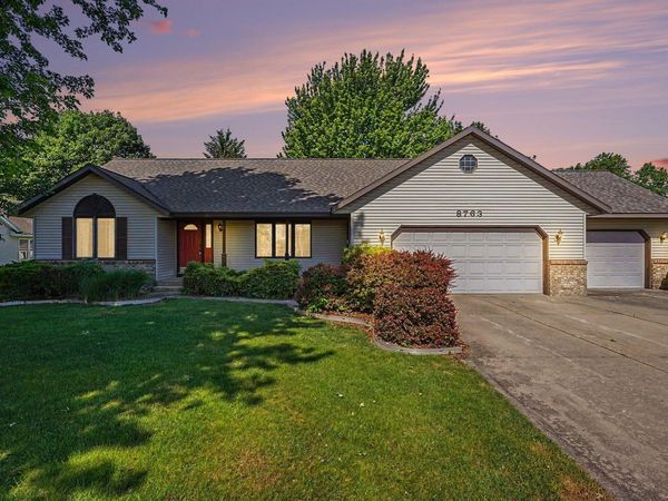 8763 Astro Drive, Jenison, MI 49428
