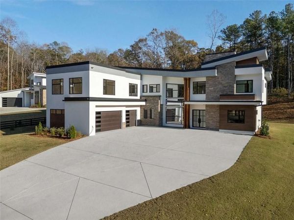 1678 Thomas Drive , Hoschton, GA 30548