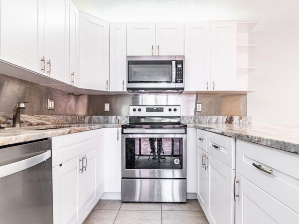 2826 SW 12th Street, Deerfield Beach, FL 33442