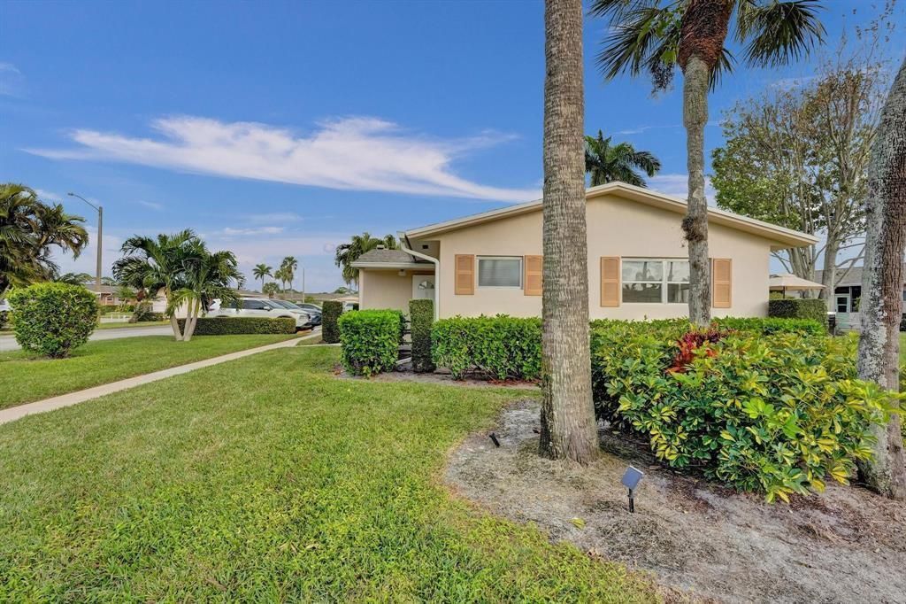 2592 E Dudley Dr Drive E, Unit A, West Palm Beach, FL 33415 Photo
