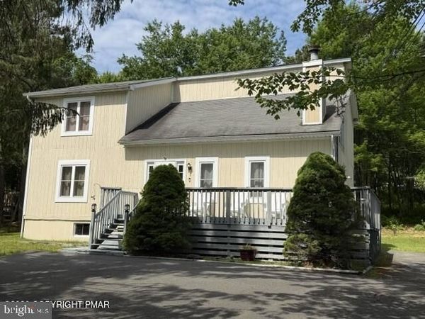 181 GRANITE ROAD , LONG POND, PA 18334