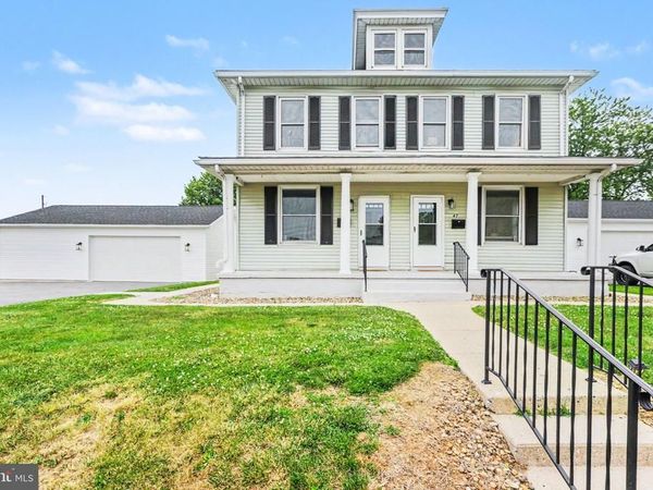 45 MILLARD ROAD , HERSHEY, PA 17033