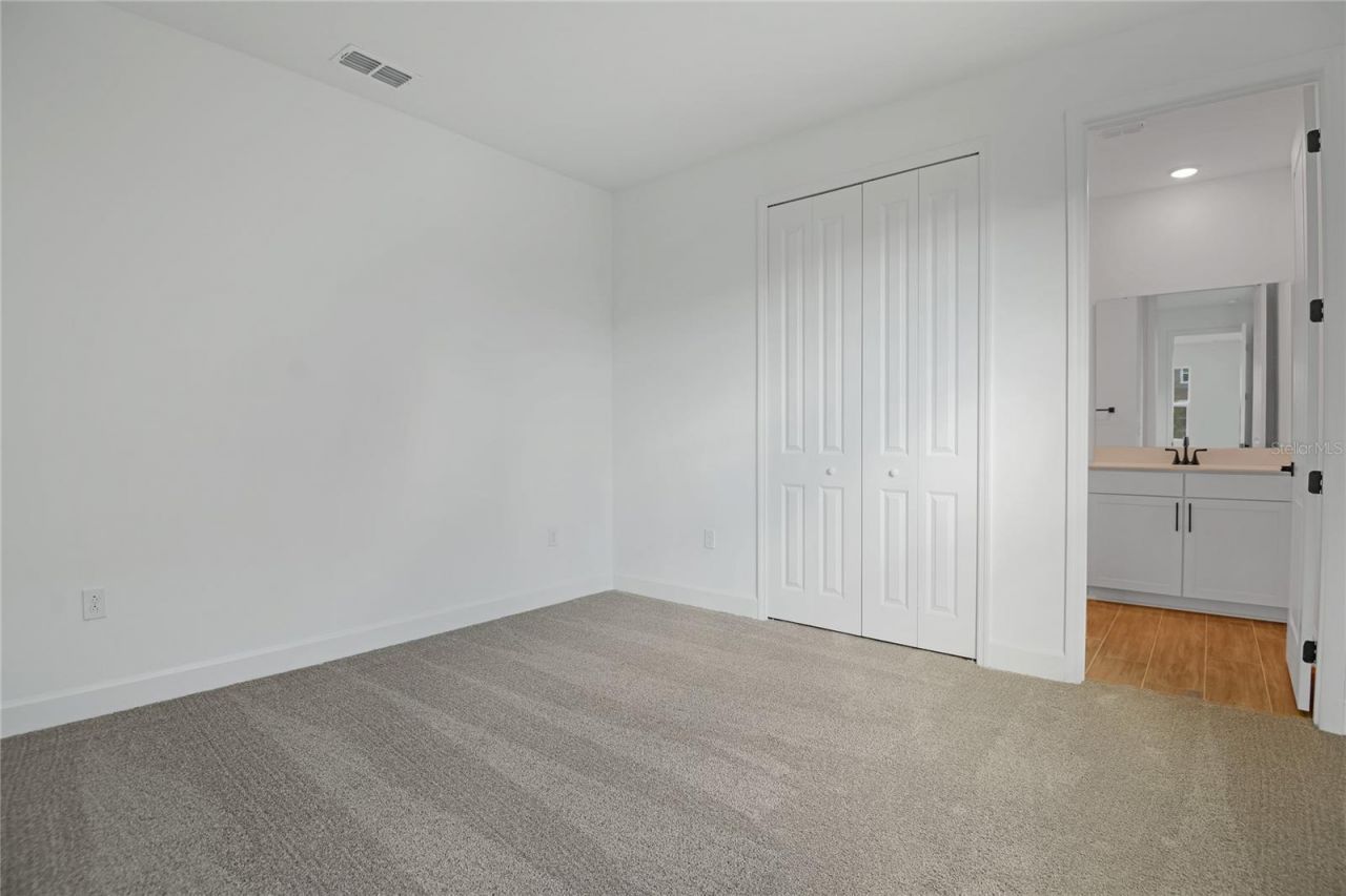 1042 Cloud Ridge Court , Mount Dora, FL 32757 Photo