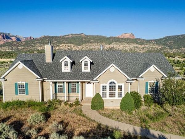 1625 S 2200 E, New Harmony, UT 84757
